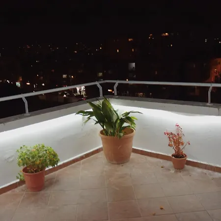 Lovely アパート ティラナ