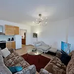 Appartement Lovely