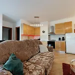 Lovely Appartement Tirana
