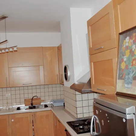 Apartment Lovely Tirana